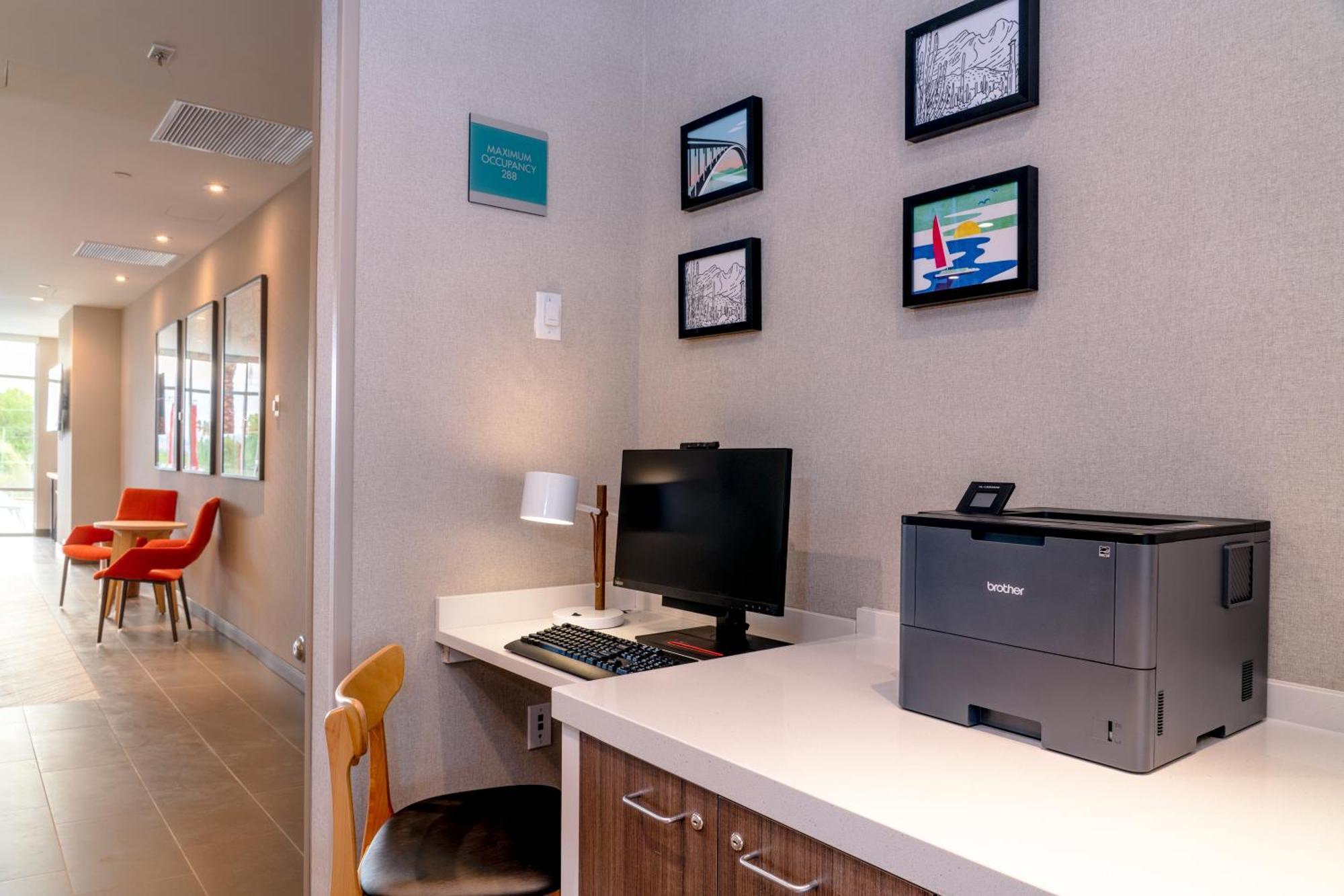 Home2 Suites By Hilton Lake Havasu City Bagian luar foto